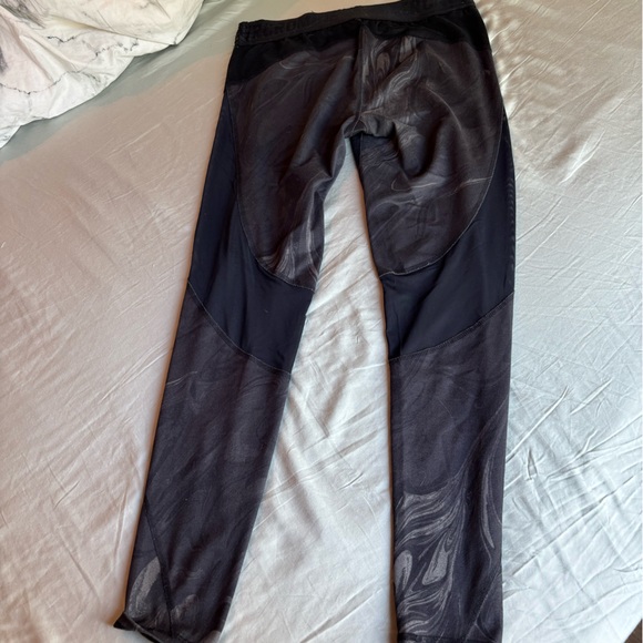 Abercrombie & Fitch Black Mesh Leggings - Picture 5 of 5